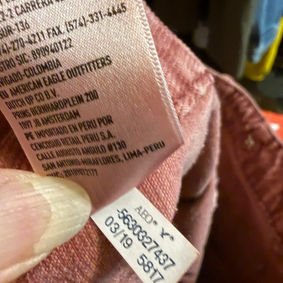 American Eagle Skirt Size 4 Hi-Rise A-Line Super Stretch Burgundy Corduroy - Picture 8 of 8